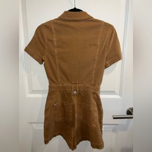 COPY - Gorgeous Alice + Olivia Jeans Short Sleeve Camel Romper Shorts W/ Pockets